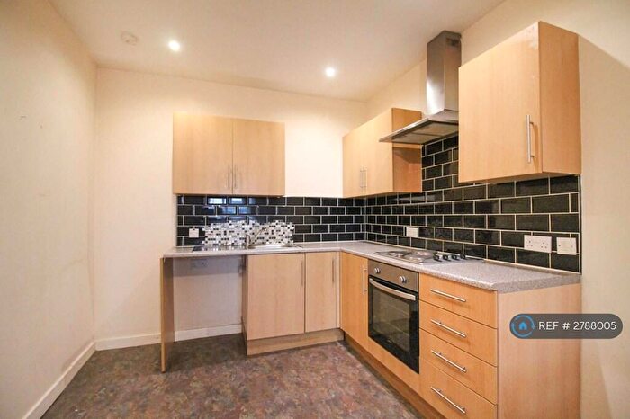 1 Bedroom Flat To Rent In Robot Buildings, Bradford, BD3