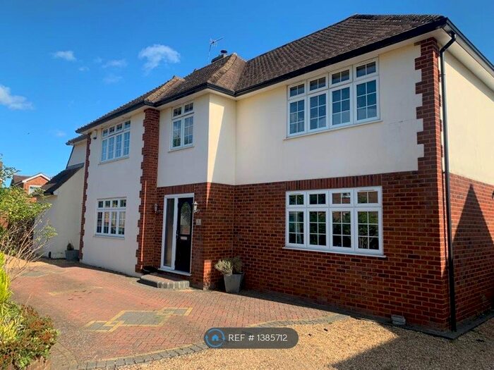 1 Bedroom Flat To Rent In St Micheals Avenue, Hemel Hempstead, HP3