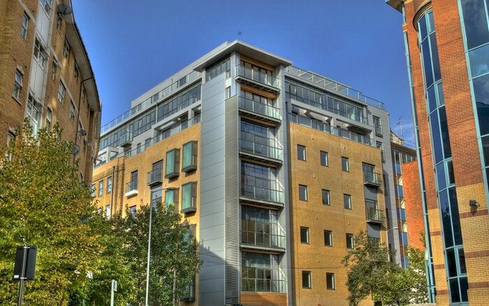 1 Bedroom Flat To Rent In Scarbrook Road, Croydon, Surrey, CR0