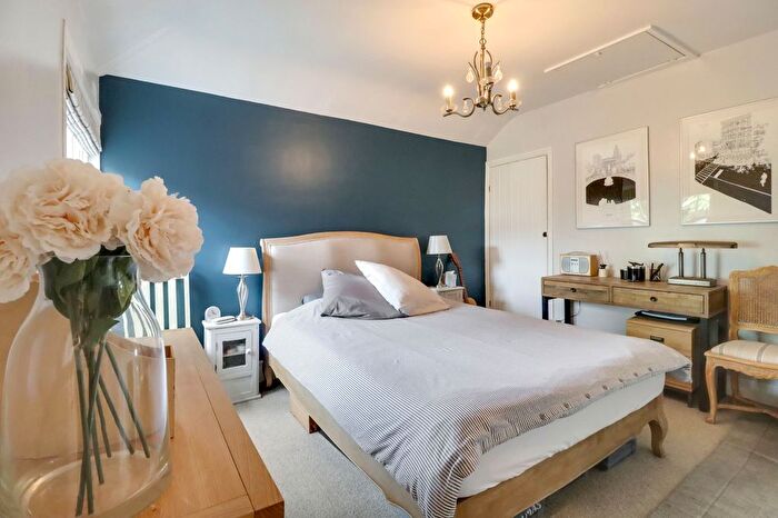 2 Bedroom Semi-Detached House For Sale In Anyards Road, Cobham, KT11