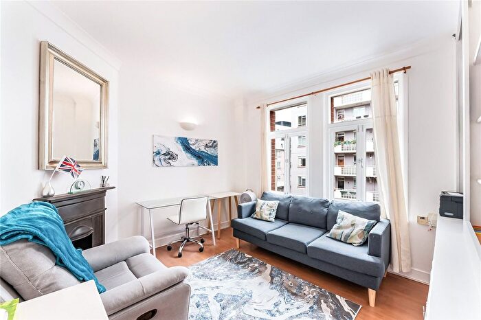 1 Bedroom Flat To Rent In Kingsway Mansions, A Red Lion Square, WC1R