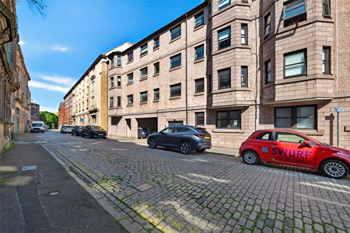 2 Bedroom Apartment For Sale In / Maritime Street, Leith, Edinburgh, EH6