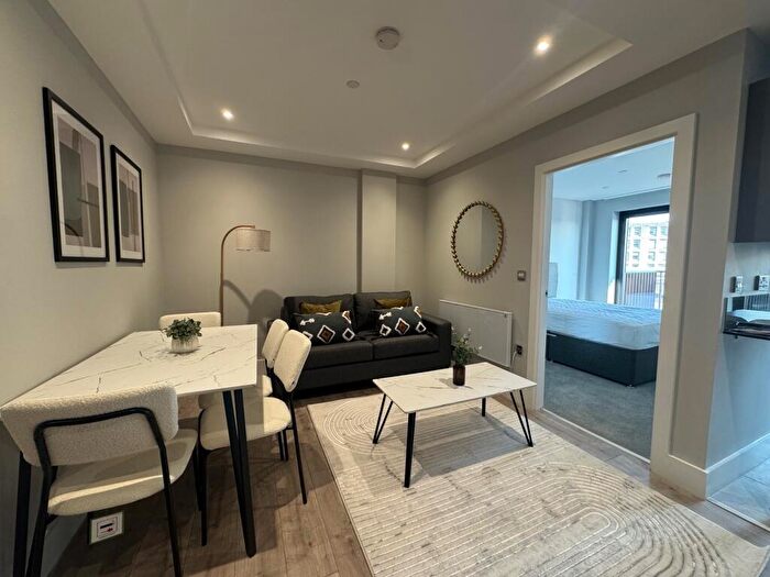 1 Bedroom Apartment To Rent In Winifred Street, Leicester, LE2