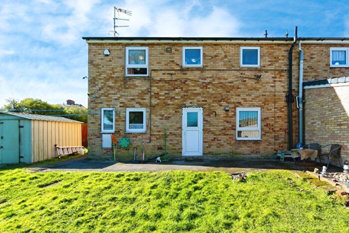 3 Bedroom Semi Detached House For Sale In Doncaster Place, East Dene, Rotherham, S65