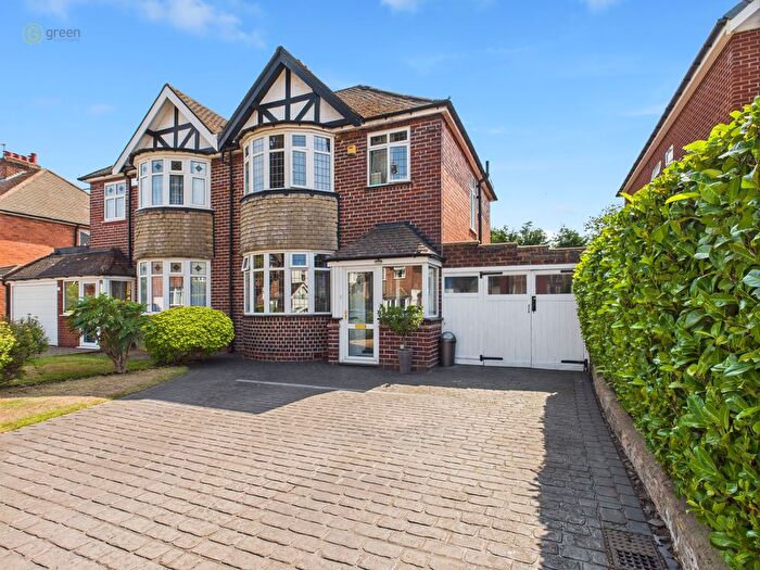3 Bedroom Semi-Detached House For Sale In Melrose Avenue, Sutton Coldfield, B73
