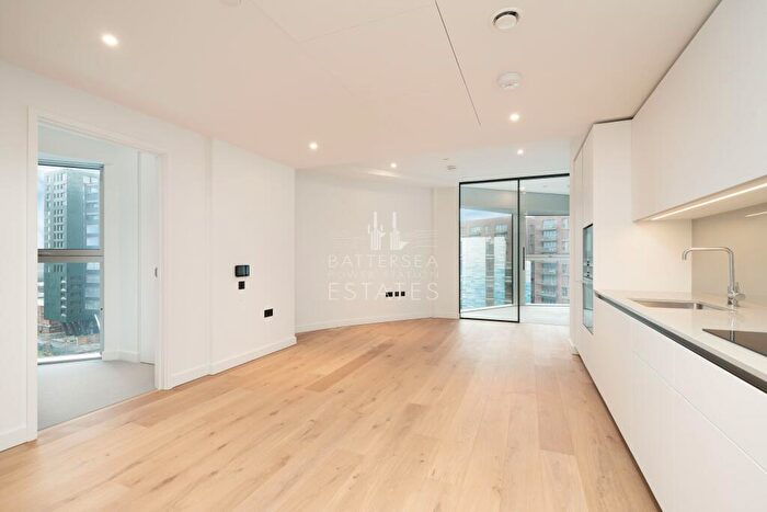 1 Bedroom Apartment To Rent In L-, Electric Boulevard, Battersea, SW11