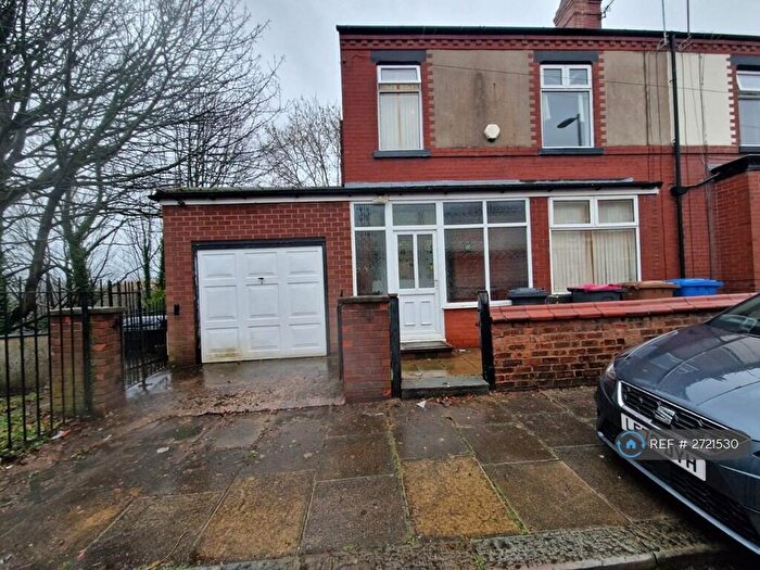 3 Bedroom Semi-Detached House To Rent In Kersal Avenue, Swinton, Manchester, M27