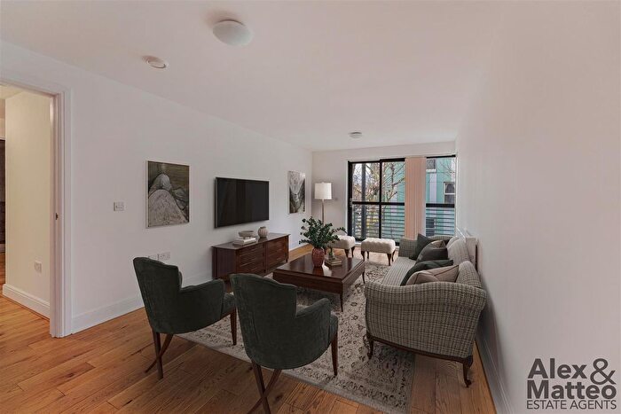 2 Bedroom Flat To Rent In Spa Road, Bermondsey, SE16