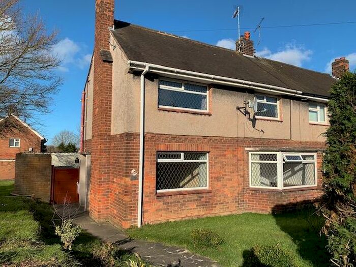 3 Bedroom Semi-Detached House To Rent In Heol Glyndwr, Coedpoeth, LL11