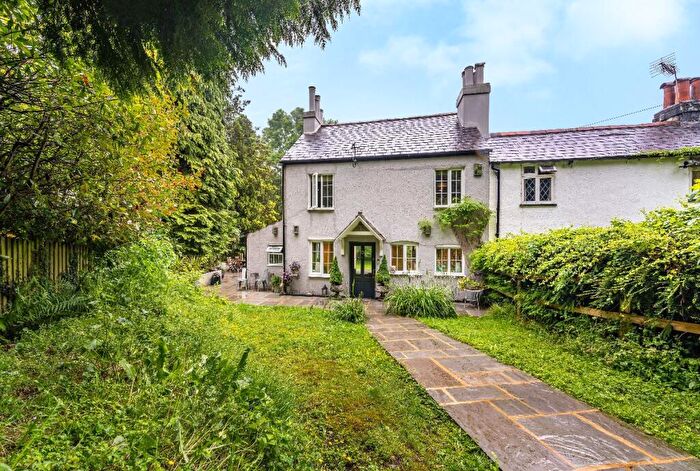 3 Bedroom Cottage To Rent In Keston, BR2