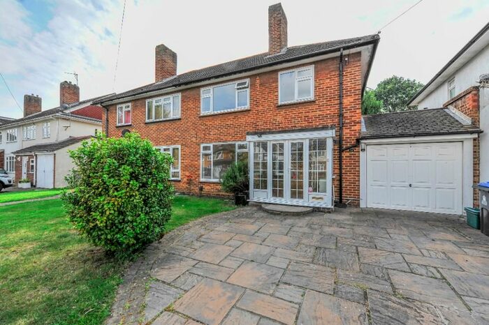 3 Bedroom Semi-Detached House To Rent In Bowness Crescent, London, SW15