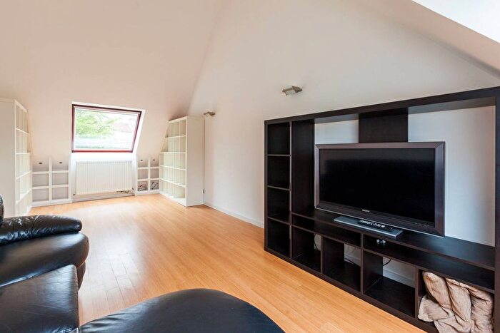 4 Bedroom Property To Rent In Capstan Way, Rotherhithe, London, SE16