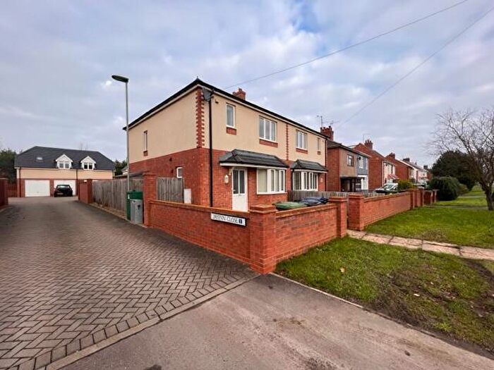 3 Bedroom House To Rent In Broadway, Yaxley, Peterborough, PE7