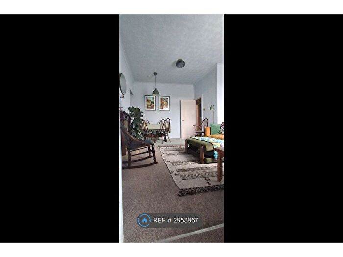 2 Bedroom Flat To Rent In Chopwell, Newcastle Upon Tyne, NE17