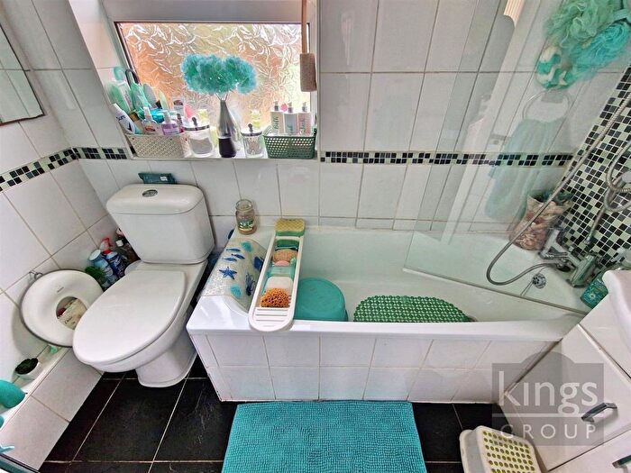 3 Bedroom Terraced House For Sale In Town Road, Edmonton, N9