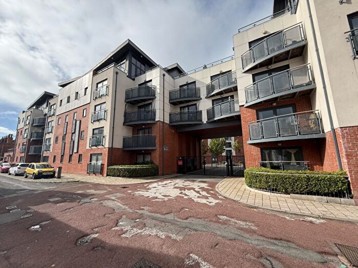 2 Bedroom Flat For Sale In Apartment The Quarter, Egerton Street, Chester, CH1