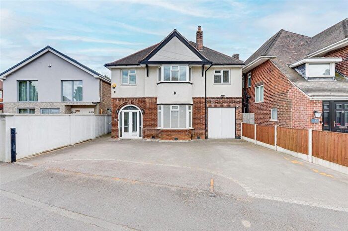 4 Bedroom Property For Sale In Western Boulevard, Nottingham, NG8