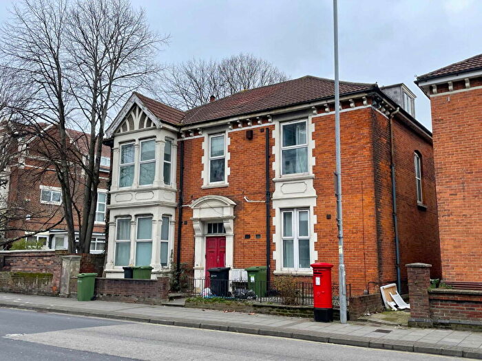 8 Bedroom Detached House For Sale In Victoria Road North, Southsea, PO5