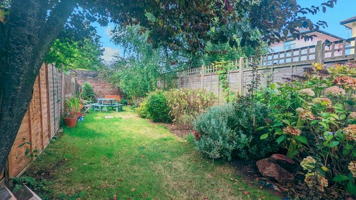 2 Bedroom Flat To Rent In Duncan House, Clifton, Bristol, BS8