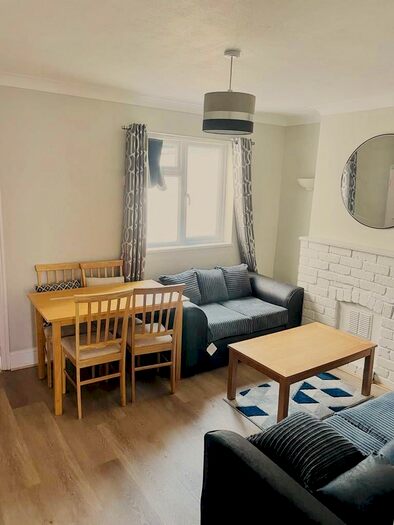 1 Bedroom Private Hall To Rent In Sebert Street, Gloucester, GL1