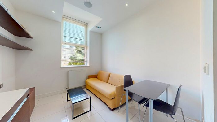 Studio To Rent In Judd Street, London, WC1H