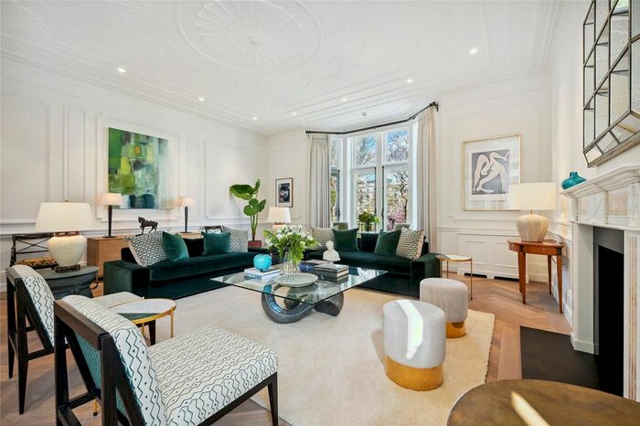 8 Bedroom End Of Terrace House To Rent In Sloane Street, London, SW1X