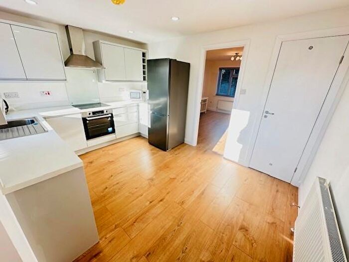 2 Bedroom End Of Terrace House To Rent In Lisures Drive, Sutton Coldfield, B76