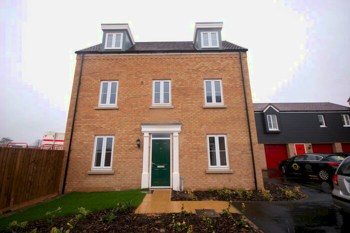 3 Bedroom Detached House To Rent In Minsmere Close, Spalding, PE11