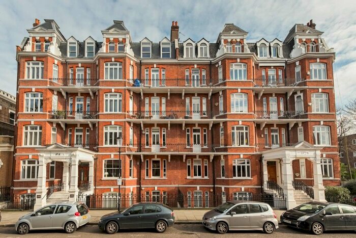 3 Bedroom Flat To Rent In Carlton Mansions, Holland Park, W14