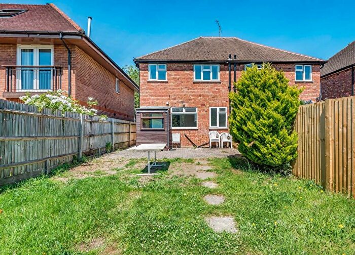 3 Bedroom Semi-Detached House To Rent In Stoughton Road, Guildford, GU1