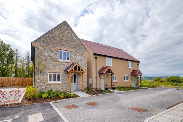 3 Bedroom Detached House For Sale In Bishop's Drive, Baltonsborough, BA6
