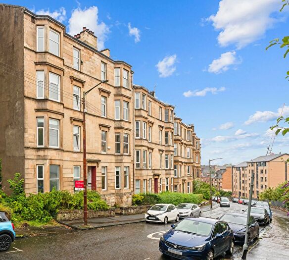 2 Bedroom Flat For Sale In Oban Drive, Flat /, North Kelvinside, Glasgow, G20