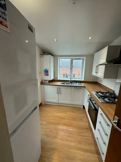 5 Bedroom Apartment To Rent In Grantham Road, Sandyford, NE2