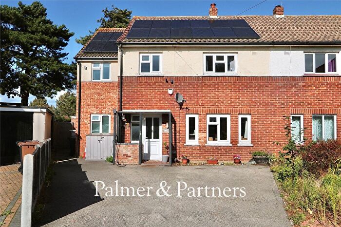4 Bedroom Semi-detached House For Sale In Childers Close, Shotley Gate, Ipswich, Suffolk, IP9