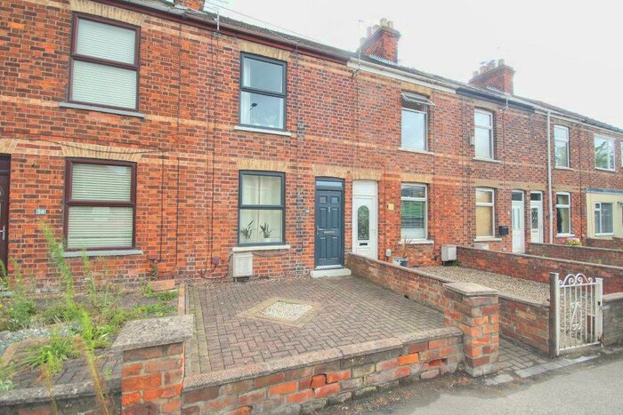 2 Bedroom House To Rent In Swinemoor Lane, Beverley, HU17