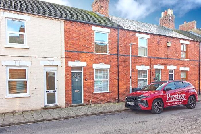 2 Bedroom Terraced House To Rent In St. Mary Street, New Bradwell, Milton Keynes, MK13