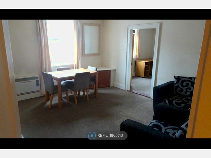 1 Bedroom Flat To Rent In Broad Street, Canterbury, CT1