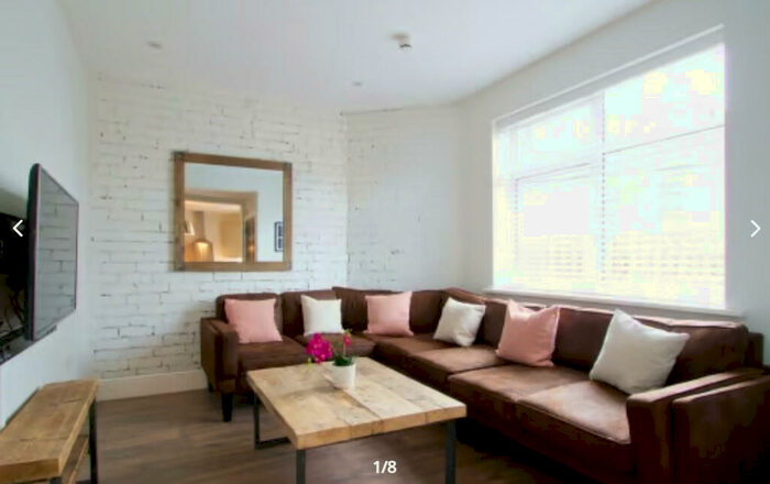 8 Bedroom Flat To Rent In Park View, City Centre, NG1