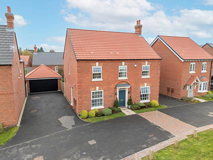 4 Bedroom Detached House For Sale In Cheney Avenue, Market Harborough, LE16