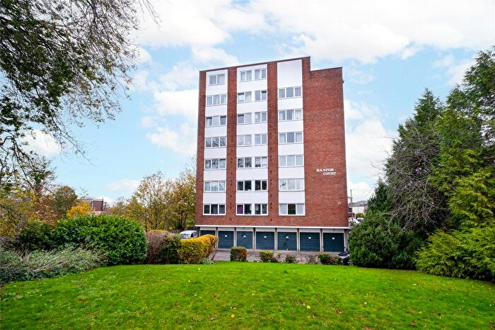 2 Bedroom Flat To Rent In Clarendon Road, Wallington, SM6