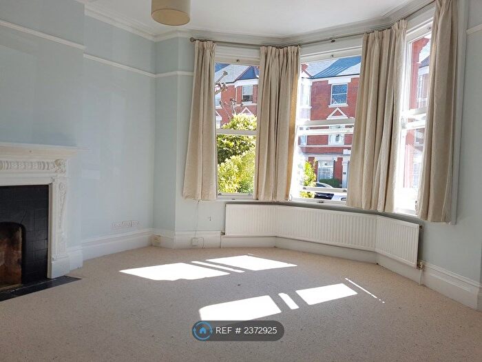 2 Bedroom Flat To Rent In Lyncroft Gardens, London, NW6