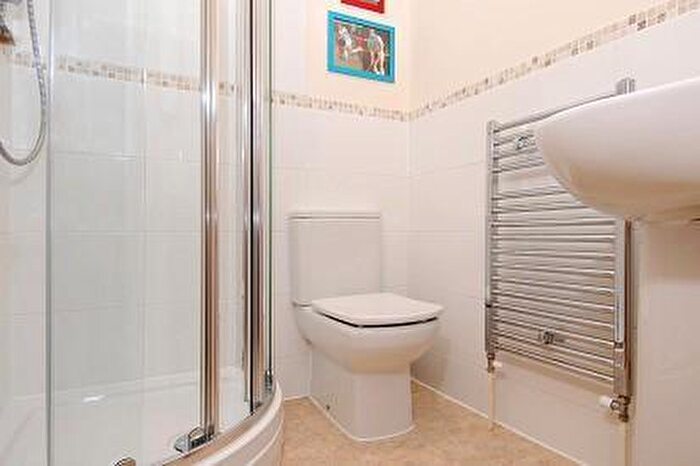 2 Bedroom Flat To Rent In Riversdale House, High Wycombe, HP11