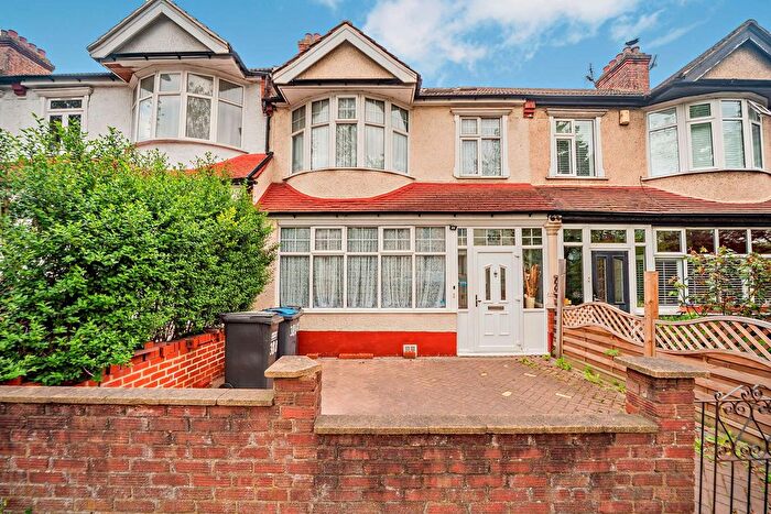 5 Bedroom Terraced House For Sale In Whitehorse Lane, London, SE25
