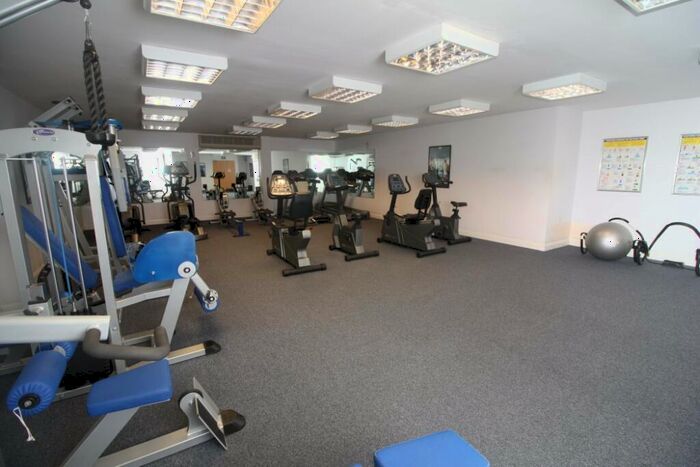 2 Bedroom Apartment To Rent In Cottage Close, Harrow, HA2