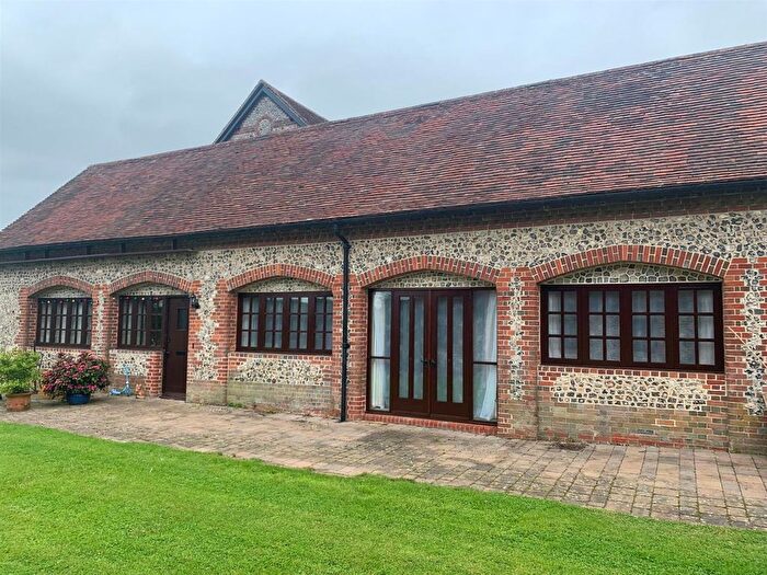 2 Bedroom Barn Conversion To Rent In Sages Lane, Privett, Alton, GU34