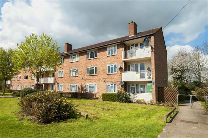 2 Bedroom Flat To Rent In Stockleys Road, Headington, OX3