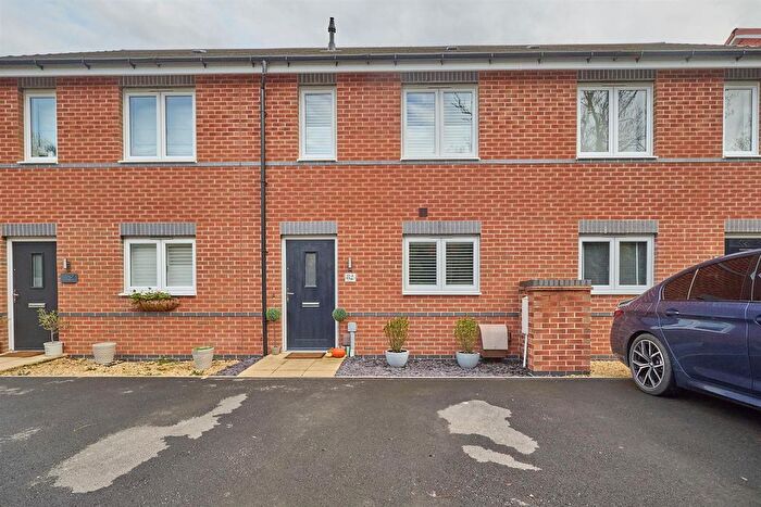 3 Bedroom Town House For Sale In Westfield Avenue, Earl Shilton, LE9