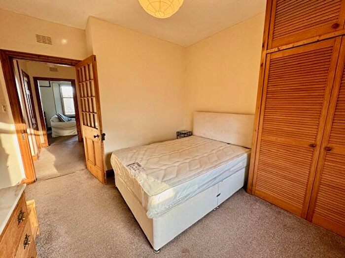1 Bedroom Flat To Rent In Irvine Place, Stirling, FK8