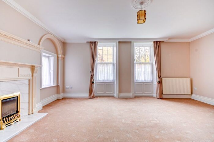 2 Bedroom Flat For Sale In Coach Road, Sleights, Whitby, YO22