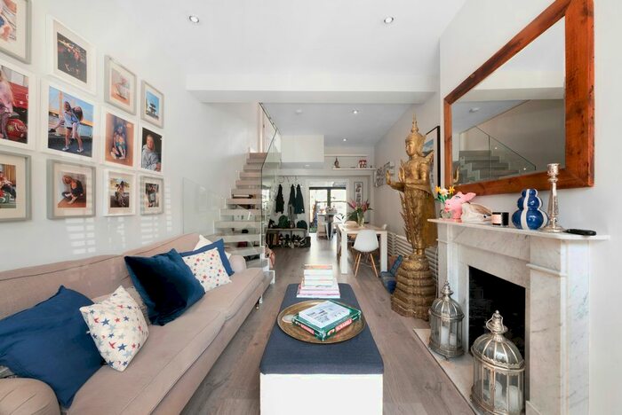 5 Bedroom Property To Rent In Abercrombie Street, SW11